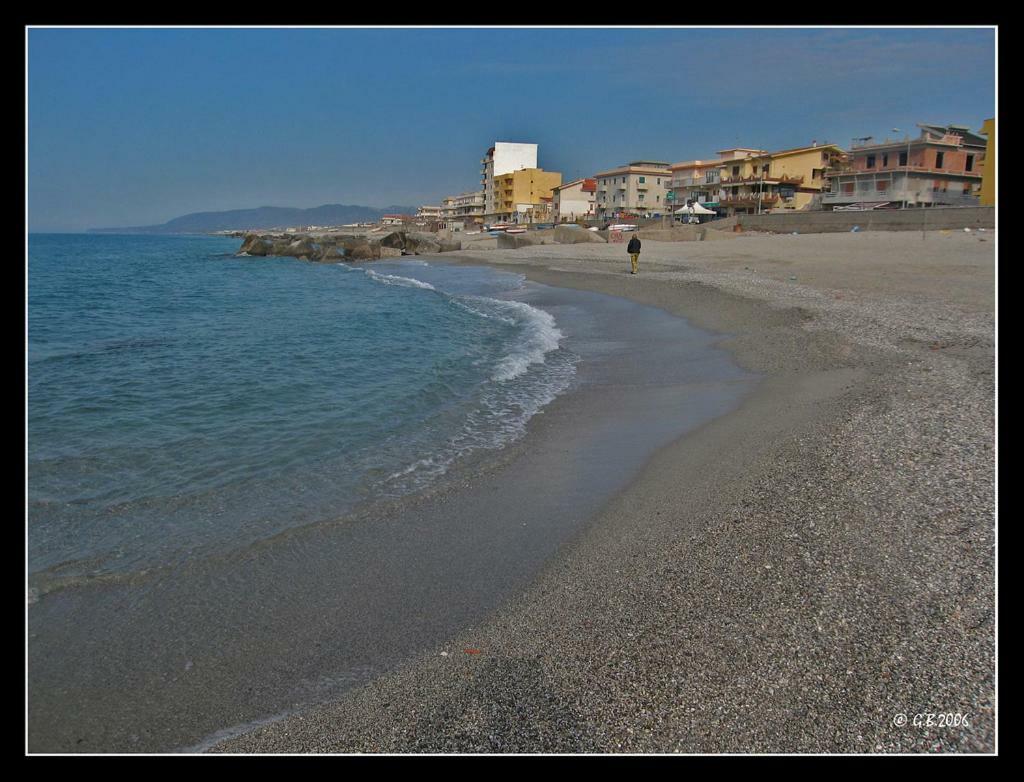 شقة Relax Due Passi Dal Mare سبادافورا المظهر الخارجي الصورة