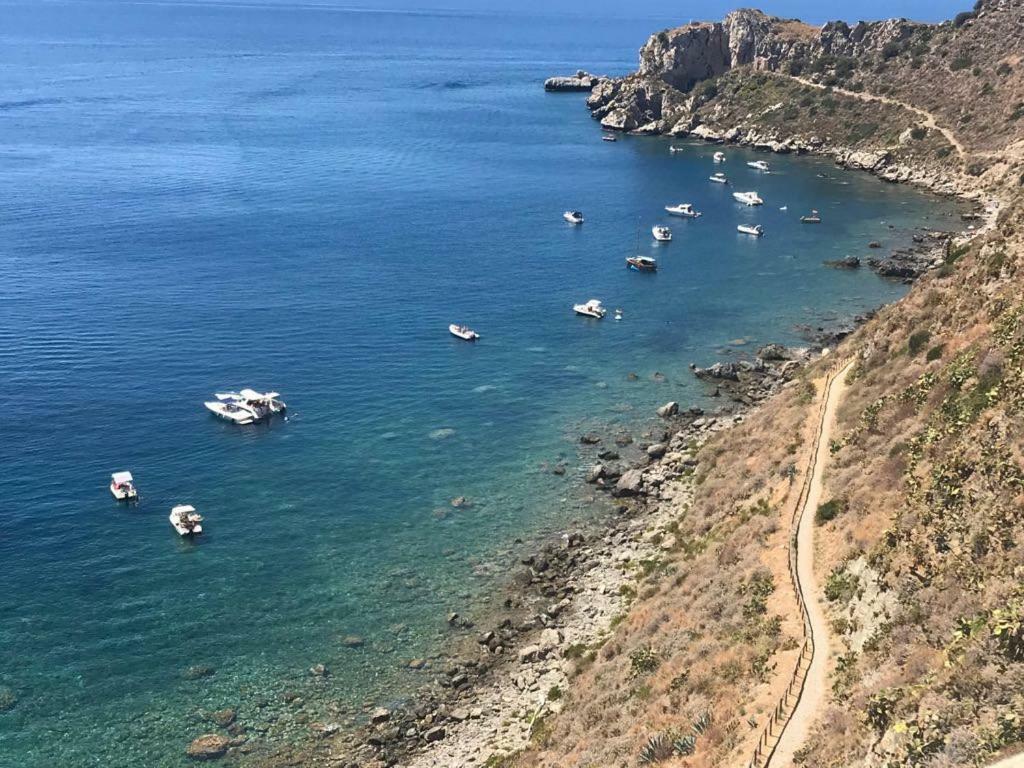 شقة Relax Due Passi Dal Mare سبادافورا المظهر الخارجي الصورة